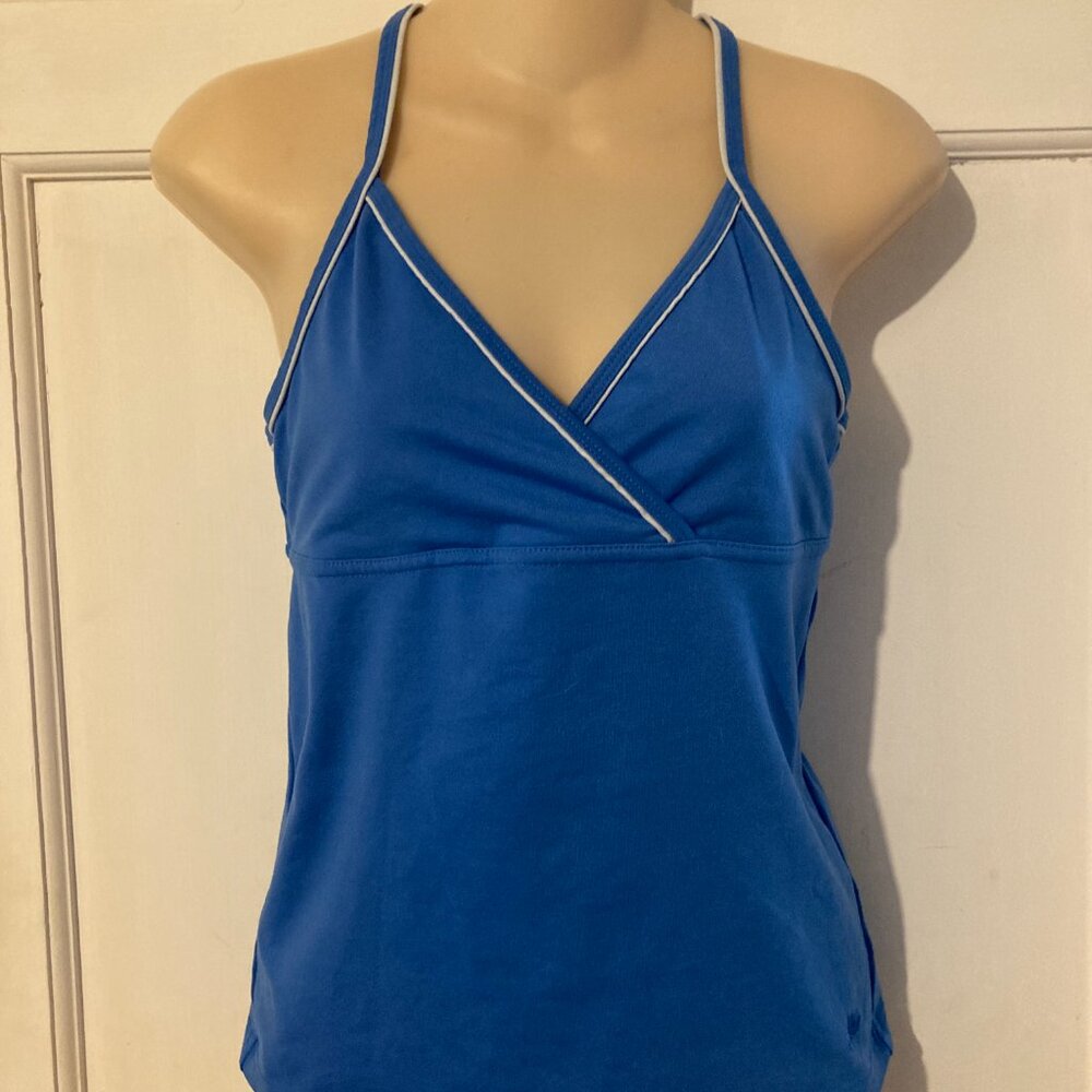 OLD NAVY Women's Flattering Criss Cross STRETCH Athletic Slvls Top ~ Sz M